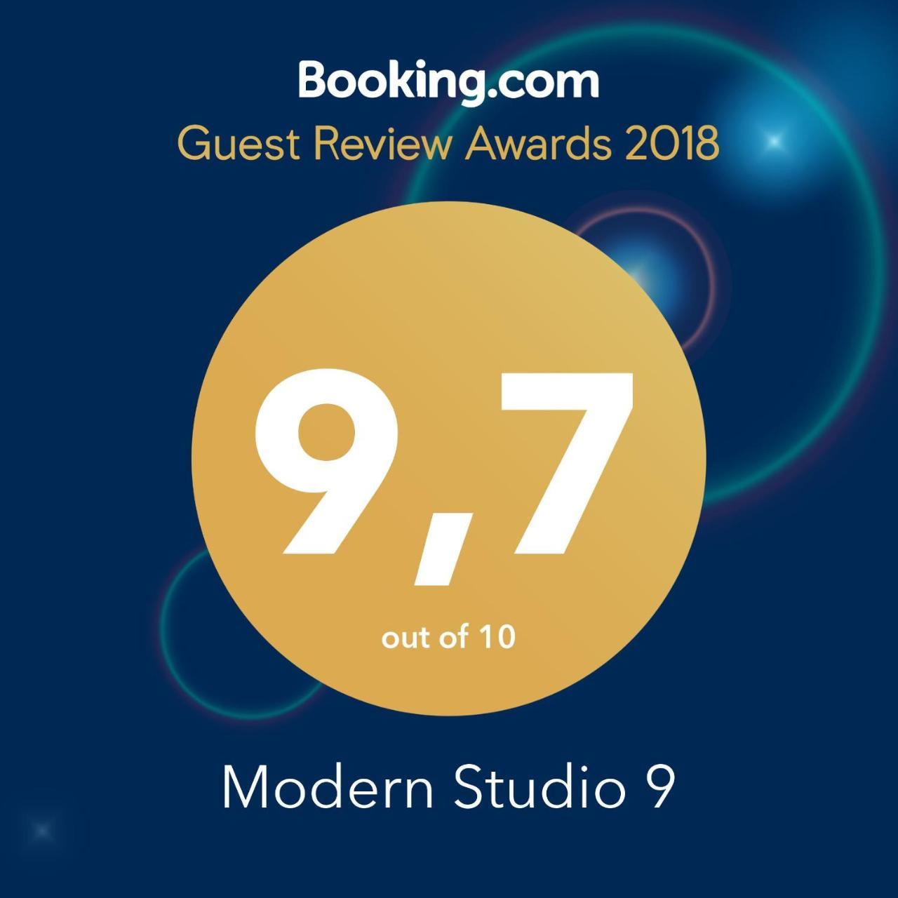 Modern Studio 9 琴斯托霍瓦 外观 照片